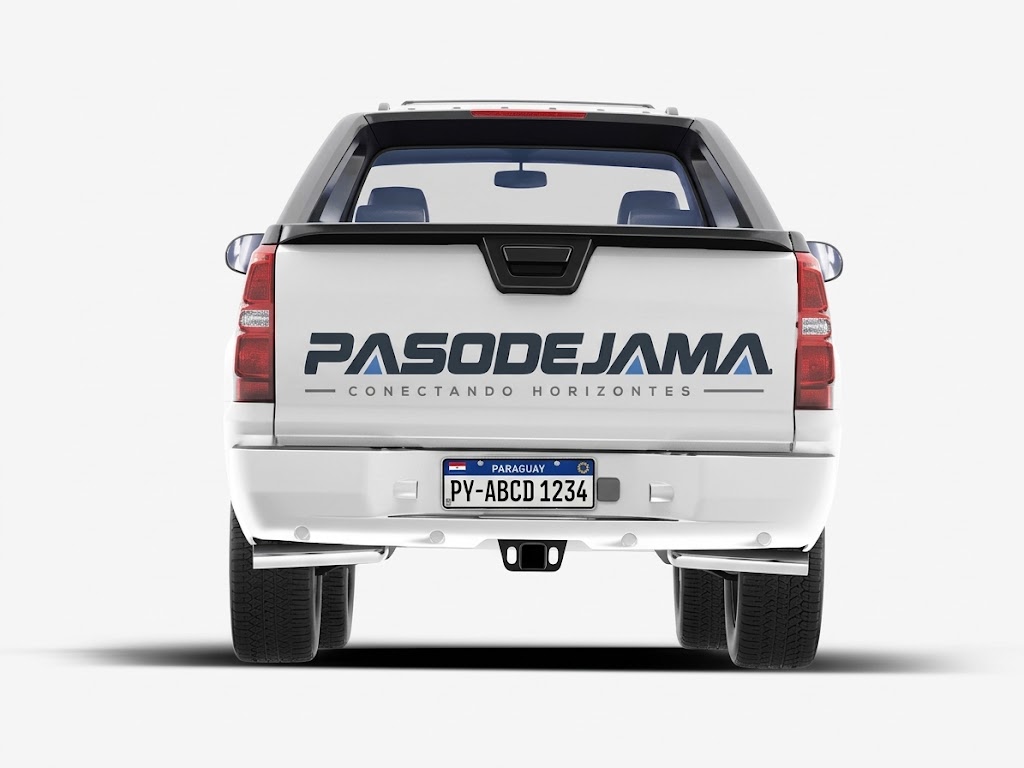 Pickup blanca con el wordmark institucional PASODEJAMA